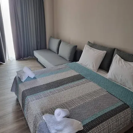 Zenith Sea Side Hotel 3*